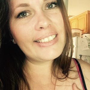 Meet your Posher, Christy